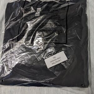 Black Long Sleeve Top